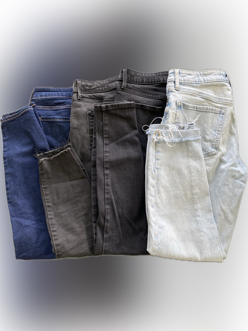 Old Navy Women's Jeans Bundle (4 pairs)
